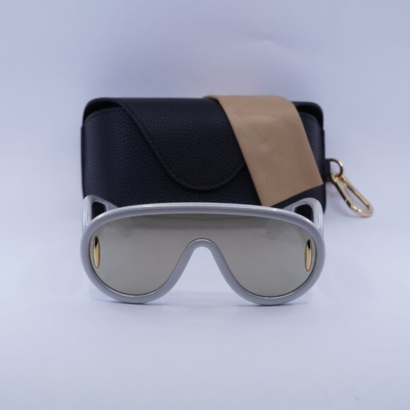 Loewe LW40108I 24C Shield Sunglasses – Light Grey Gold\Grey Gold Mirror - Picture 2 of 10